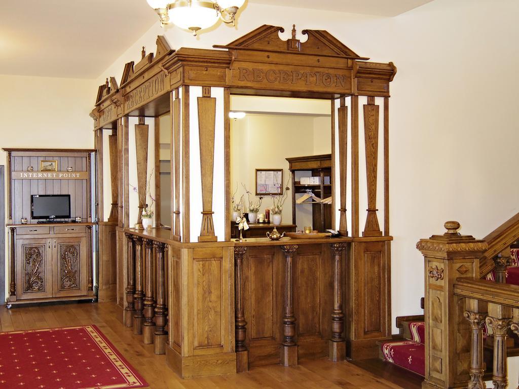 Hotel Castel Royal Mosnita Noua Dış mekan fotoğraf
