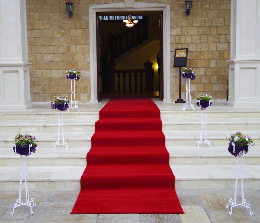 Hotel Castel Royal Mosnita Noua Dış mekan fotoğraf