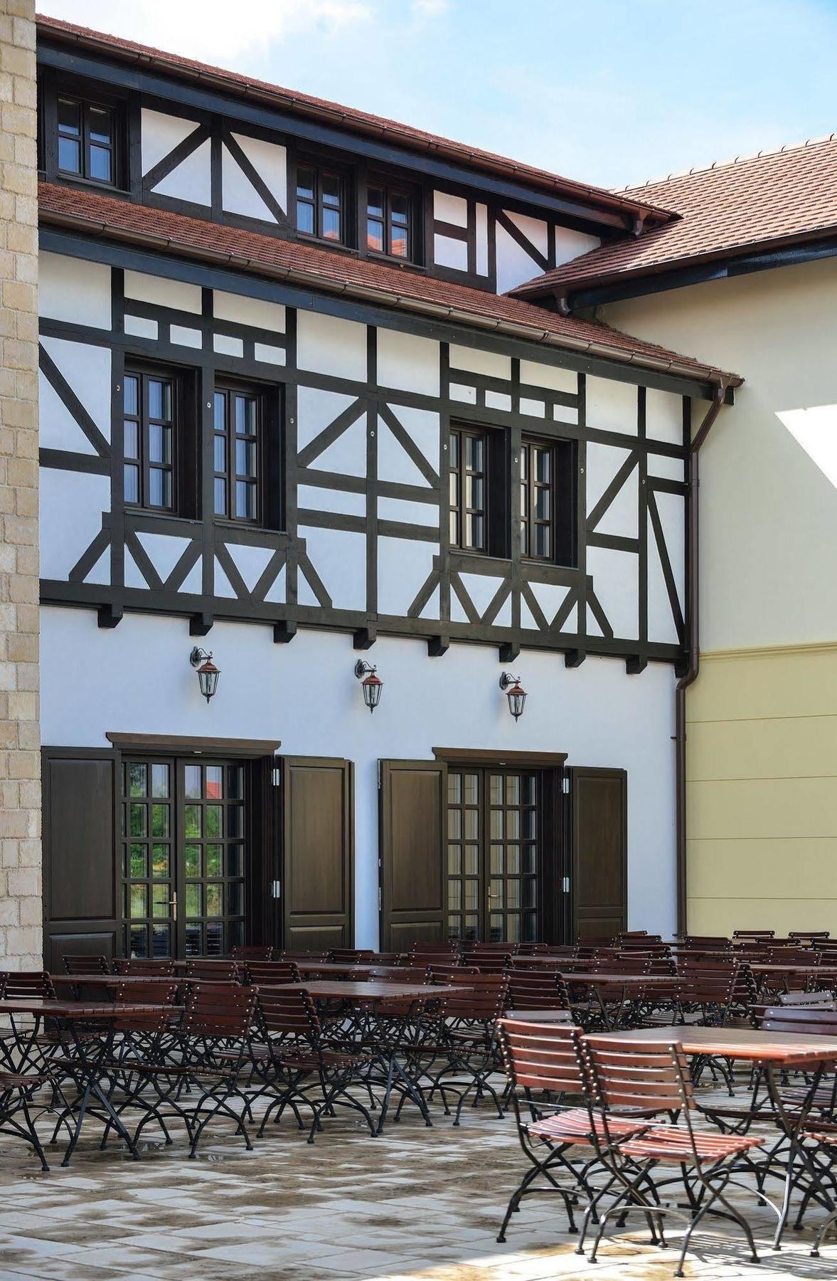 Hotel Castel Royal Mosnita Noua Dış mekan fotoğraf