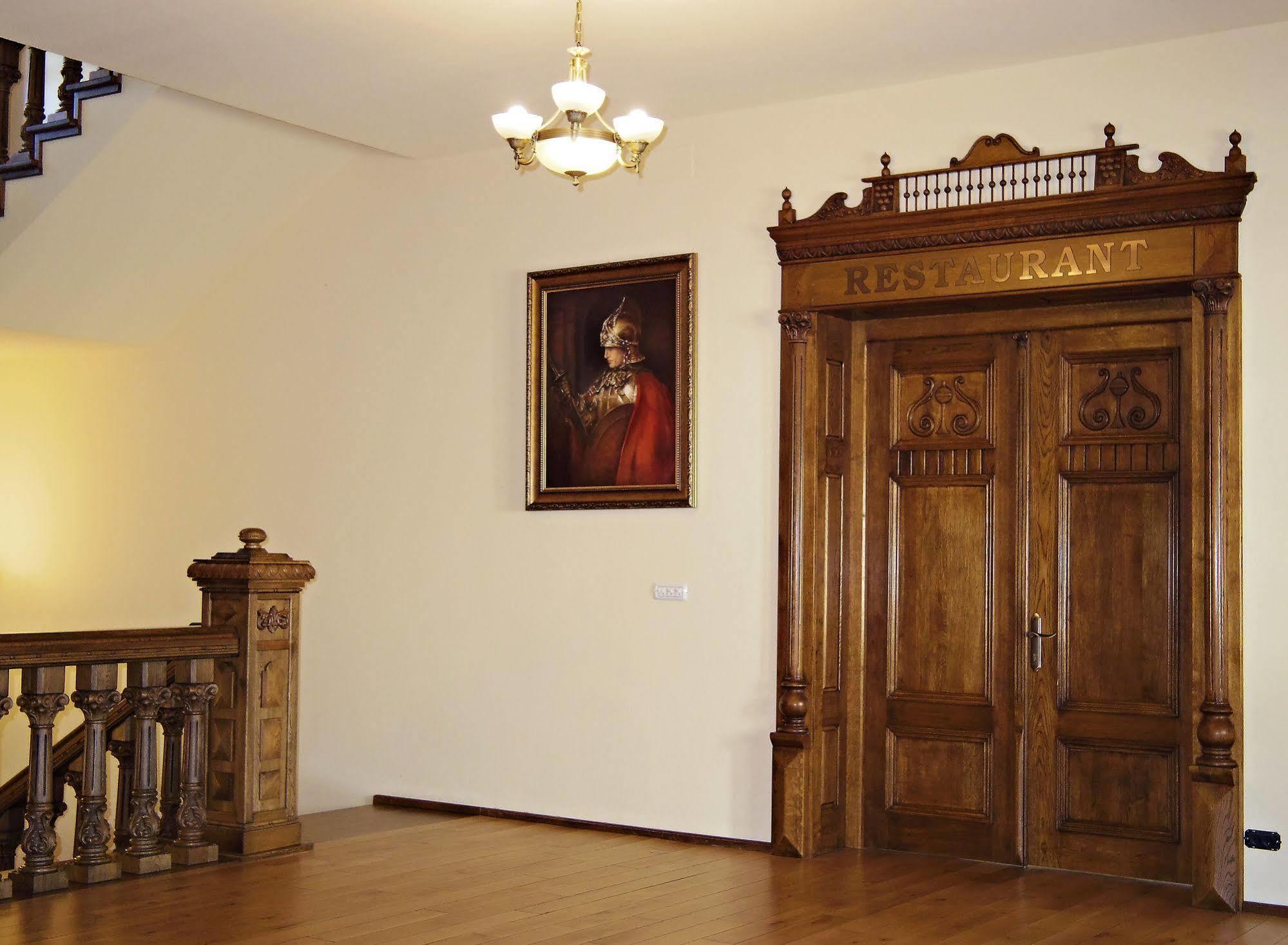 Hotel Castel Royal Mosnita Noua Dış mekan fotoğraf